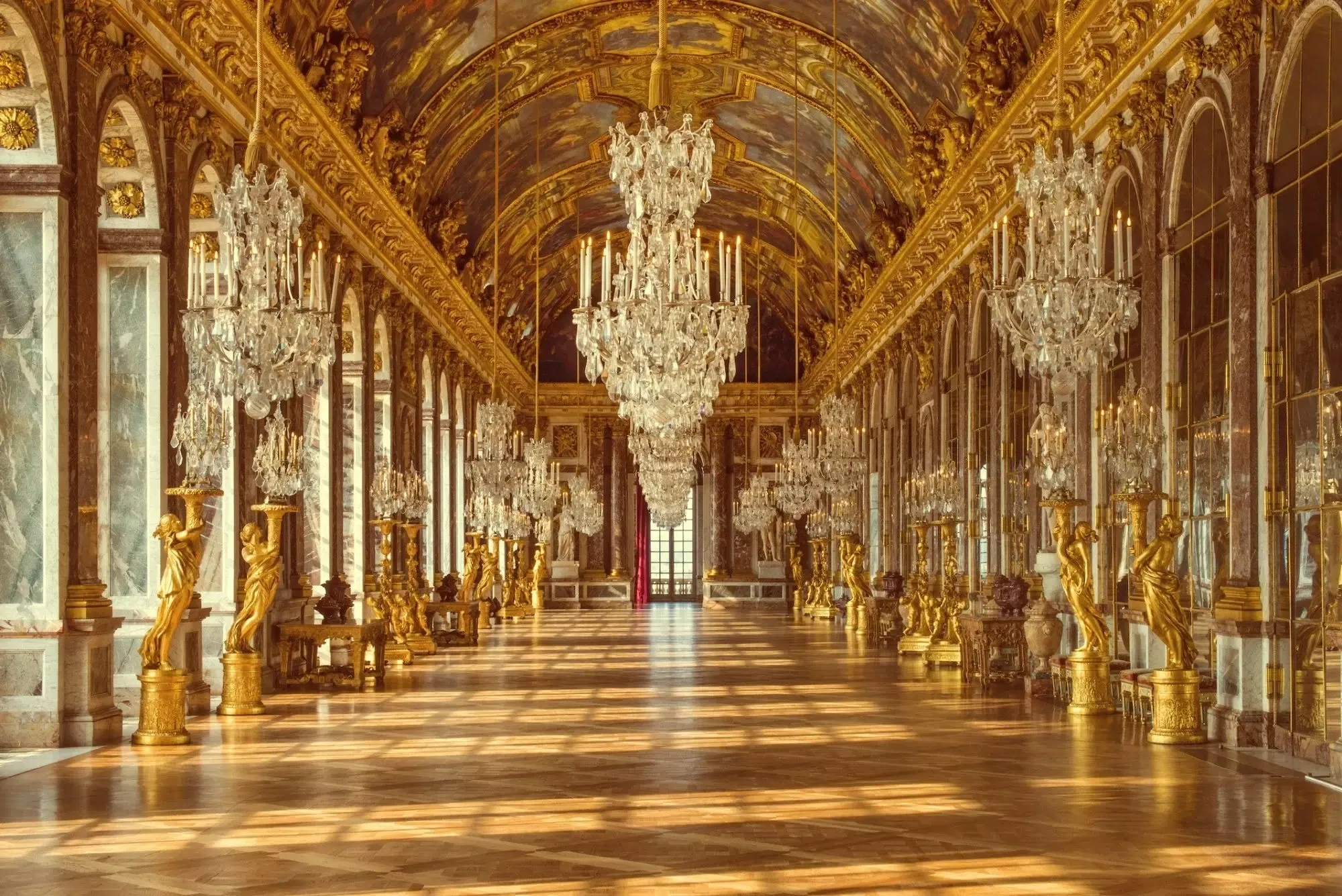 Palace of Versailles Mirror Gallery